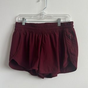 womens LULULEMON shorts!!